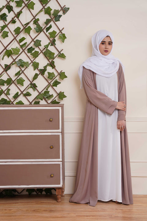 Classic Outer Draped with Inner (Camel) Jilbaab